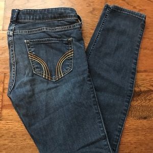 Hollister dark washed jeggings
